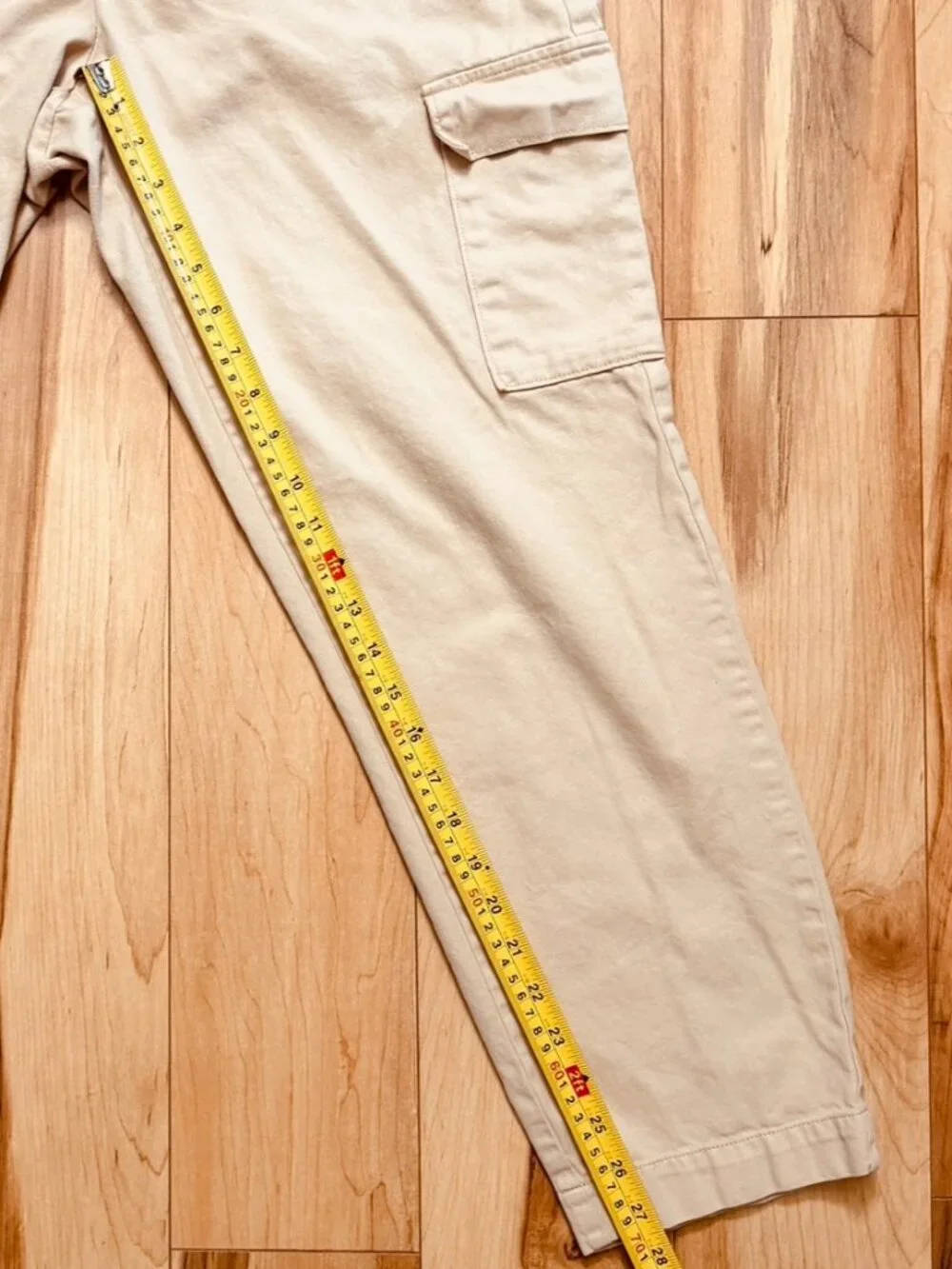 GAP Beige Twill Pull-On Cargo Pants, Large